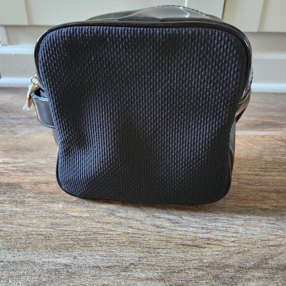 Giorgio Armani Parfums small black and gold cosmetic travel bag NWOT - Picture 6 of 7
